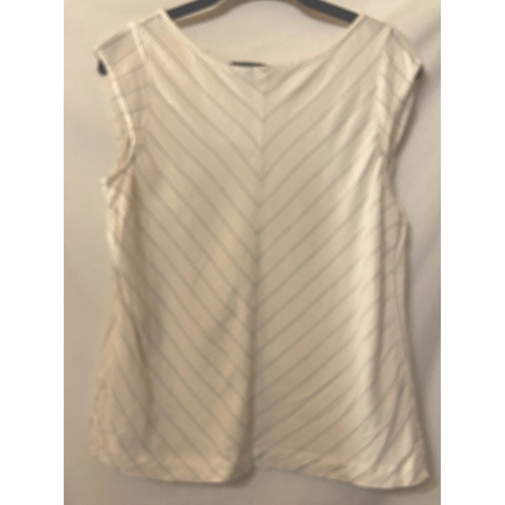 White pinstripe Pullover Women's Top Cap Sleeves Banana Republic Sz M Casual
